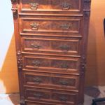 220 8010 CHEST OF DRAWERS